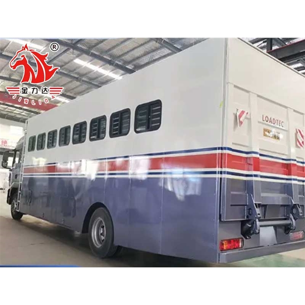 河南自行式运马车